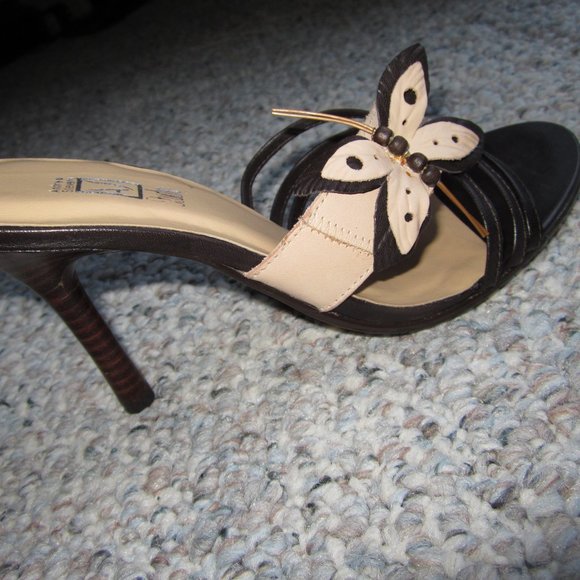 Andrew Stevens Studio Butterfly Heeled Sandal - Picture 1 of 10